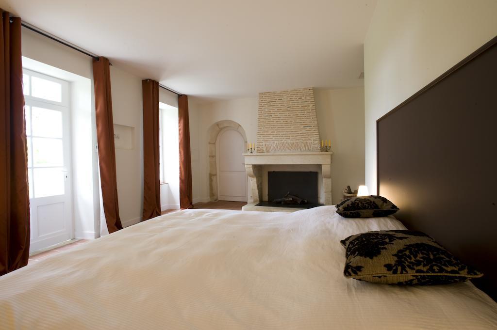 Les Cinq Sens Du Chateau Mayne Lalande 호텔 Castelnau-de-Médoc 객실 사진